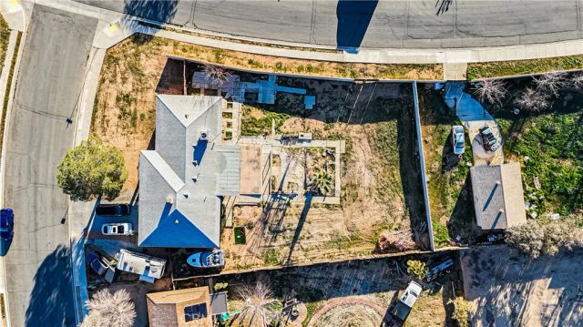 22993 Eyota, Apple Valley, CA 92308