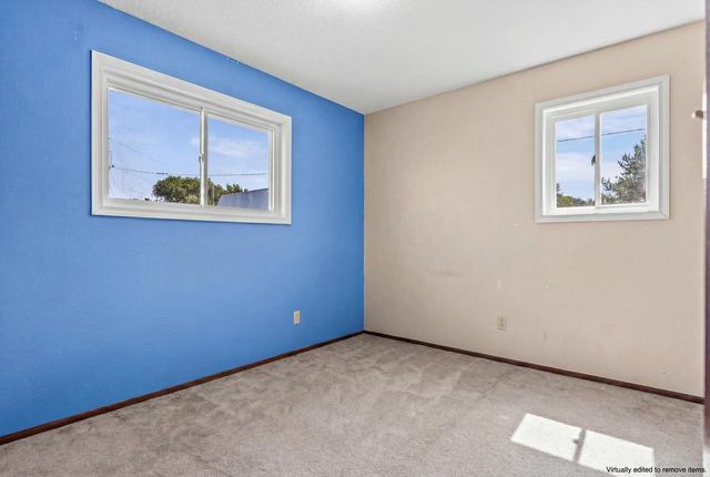 W7070 2nd STREET, Onalaska, WI 54650