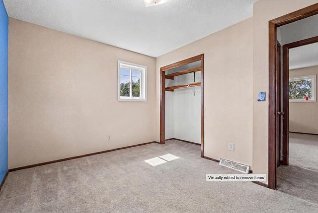 W7070 2nd STREET, Onalaska, WI 54650