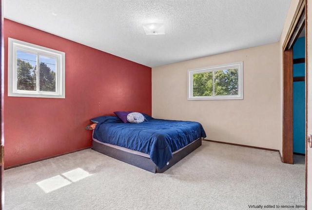 W7070 2nd STREET, Onalaska, WI 54650
