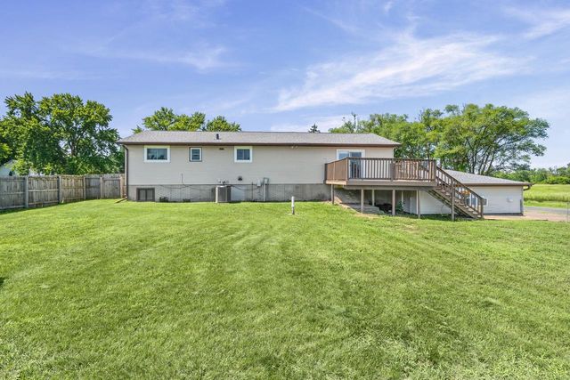 W7070 2nd STREET, Onalaska, WI 54650