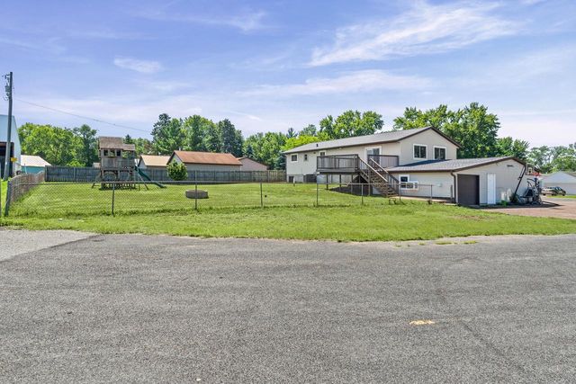 W7070 2nd STREET, Onalaska, WI 54650