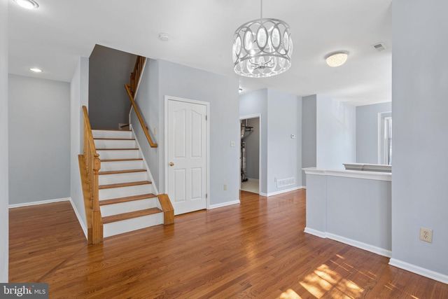 701 DAHLIA CIR, Dayton, NJ 08810