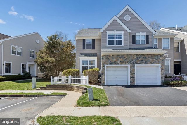 701 DAHLIA CIR, Dayton, NJ 08810