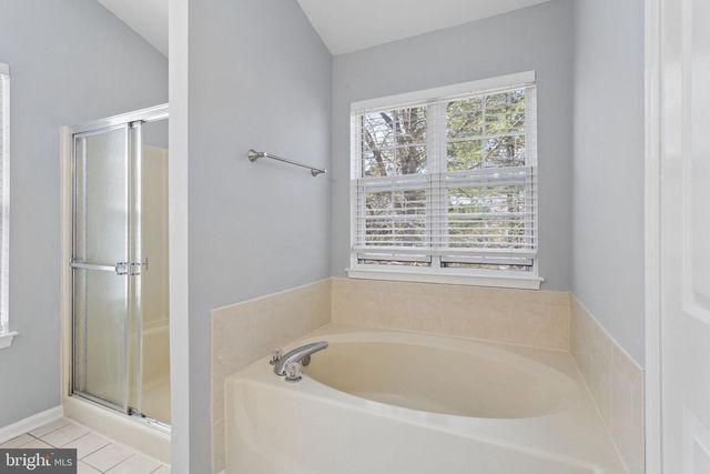 701 DAHLIA CIR, Dayton, NJ 08810