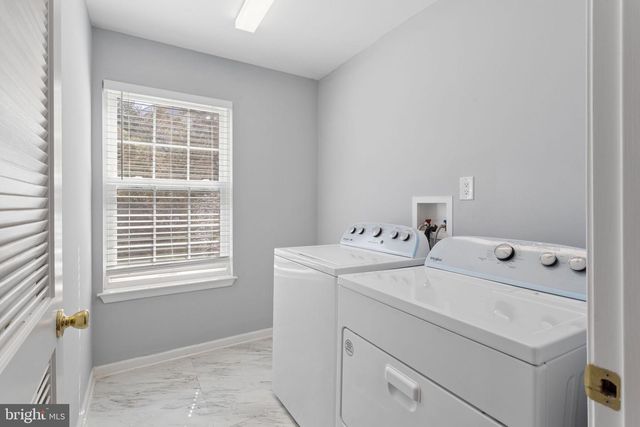 701 DAHLIA CIR, Dayton, NJ 08810
