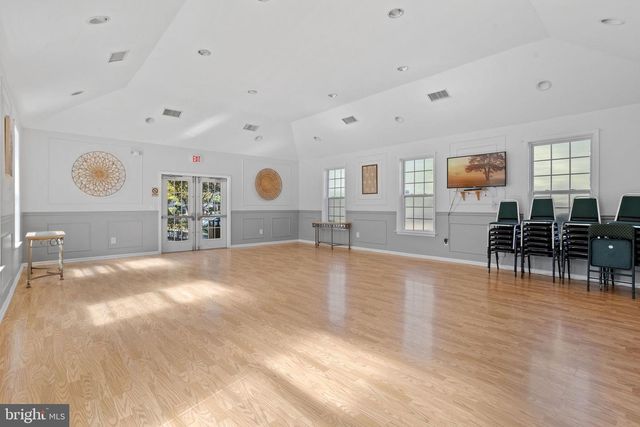 701 DAHLIA CIR, Dayton, NJ 08810