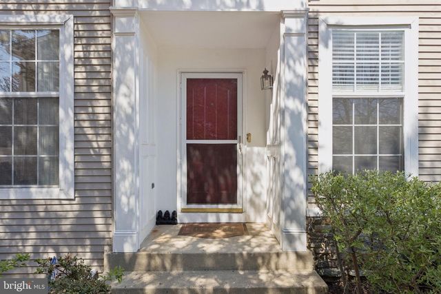 701 DAHLIA CIR, Dayton, NJ 08810