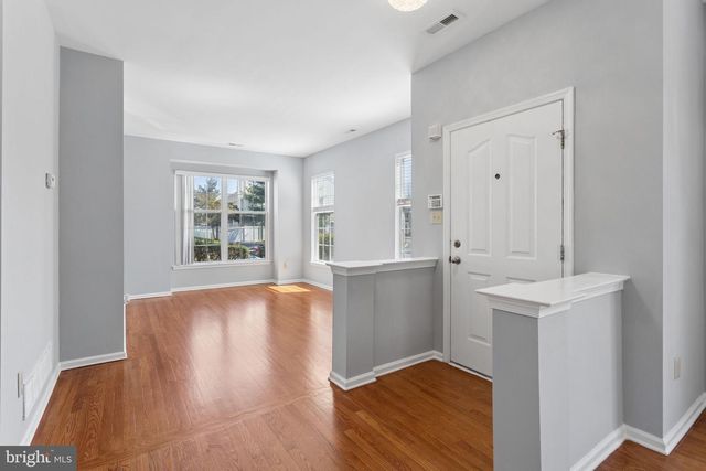 701 DAHLIA CIR, Dayton, NJ 08810