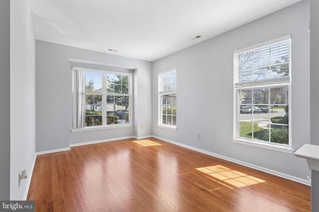 701 DAHLIA CIR, Dayton, NJ 08810