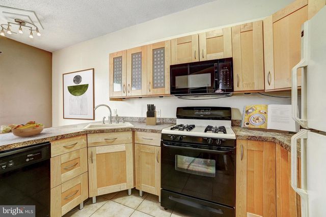 1001 SAINT PAUL ST #2D, Baltimore, MD 21202
