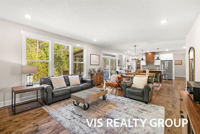 6318 Eaglewood Drive, Hudsonville, MI 49426