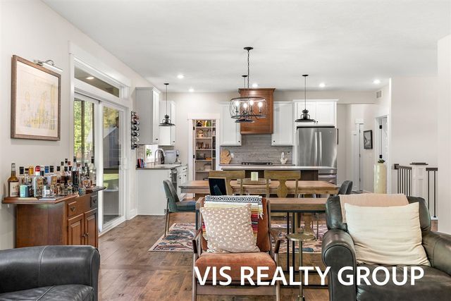 6318 Eaglewood Drive, Hudsonville, MI 49426