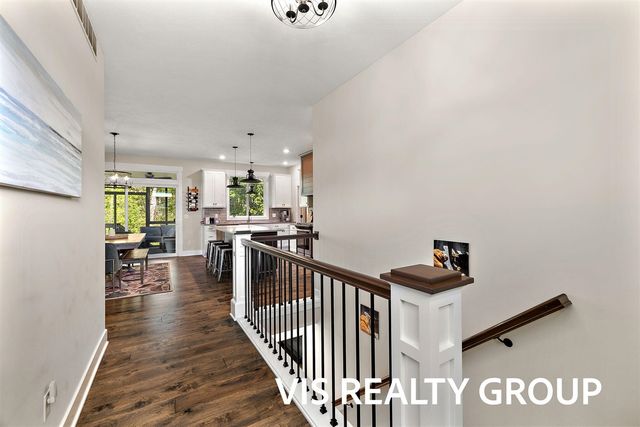 6318 Eaglewood Drive, Hudsonville, MI 49426