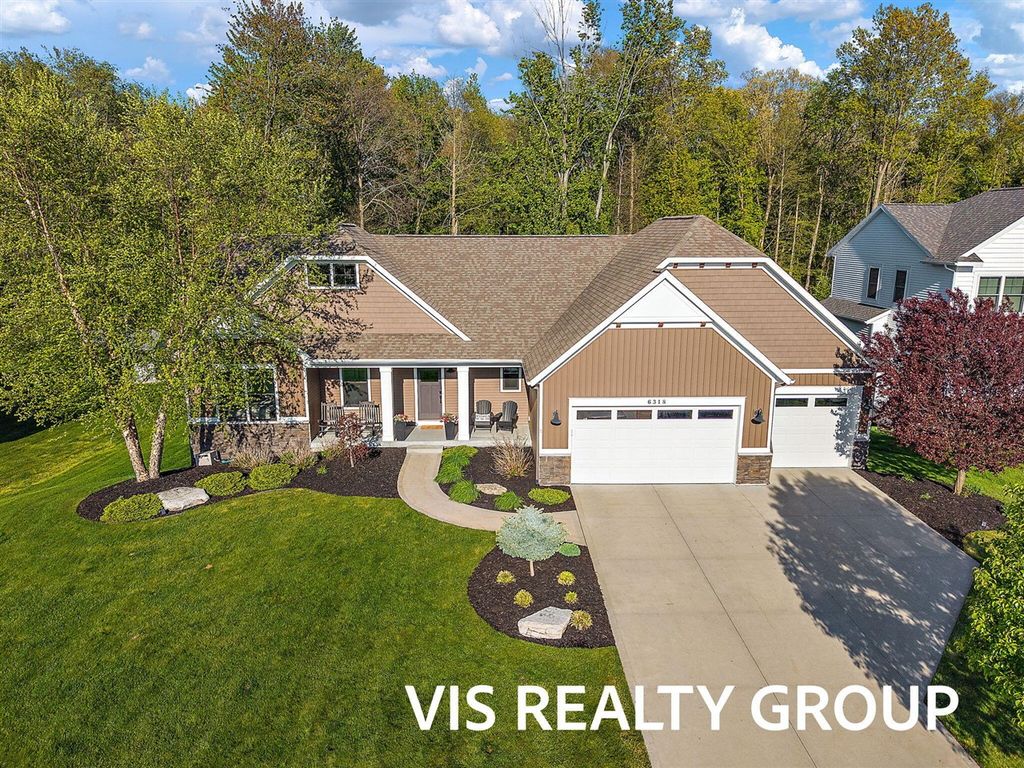 6318 Eaglewood Drive, Hudsonville, MI 49426