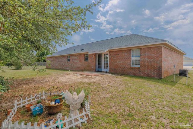 4342 Lorraine Ct, Gulf Breeze, FL 32563