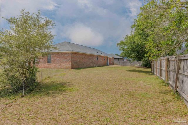 4342 Lorraine Ct, Gulf Breeze, FL 32563