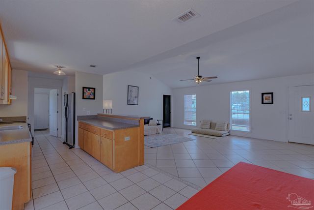 4342 Lorraine Ct, Gulf Breeze, FL 32563