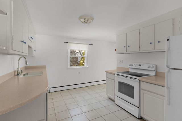 351 Swift Avenue, Osterville, MA 02655