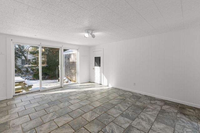 351 Swift Avenue, Osterville, MA 02655