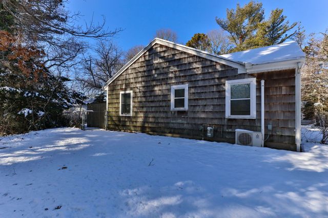 351 Swift Avenue, Osterville, MA 02655