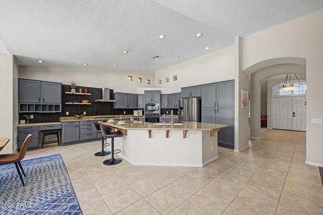 16151 W FAIRMOUNT Avenue, Goodyear, AZ 85395