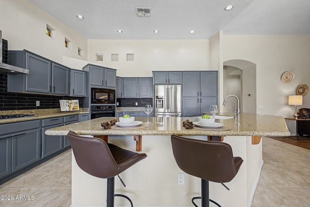 16151 W FAIRMOUNT Avenue, Goodyear, AZ 85395