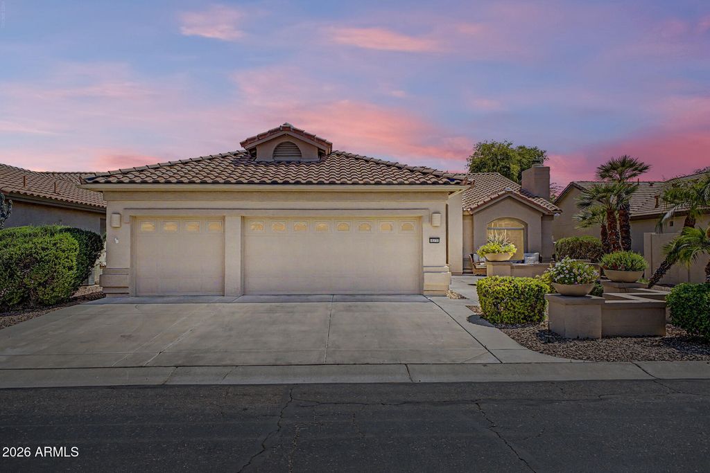16151 W FAIRMOUNT Avenue, Goodyear, AZ 85395
