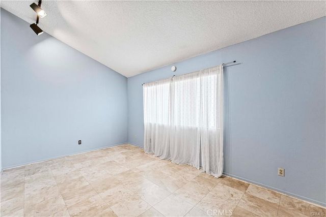 3520 Maricopa Street 16, Torrance, CA 90503