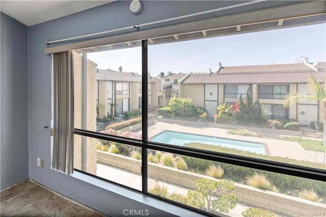 3520 Maricopa Street 16, Torrance, CA 90503
