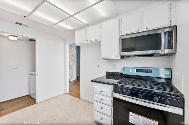 3520 Maricopa Street 16, Torrance, CA 90503