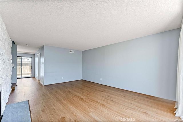 3520 Maricopa Street 16, Torrance, CA 90503