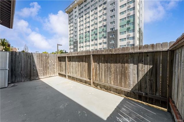 3520 Maricopa Street 16, Torrance, CA 90503