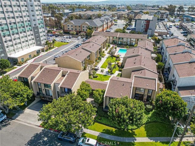 3520 Maricopa Street 16, Torrance, CA 90503