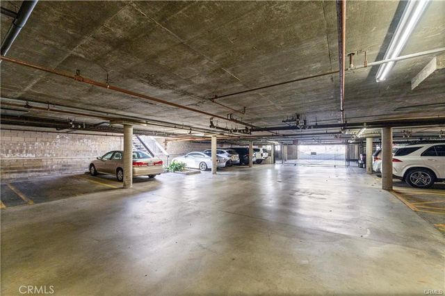 3520 Maricopa Street 16, Torrance, CA 90503