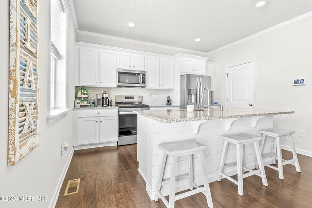 24 Wright Road, Barnegat, NJ 08005