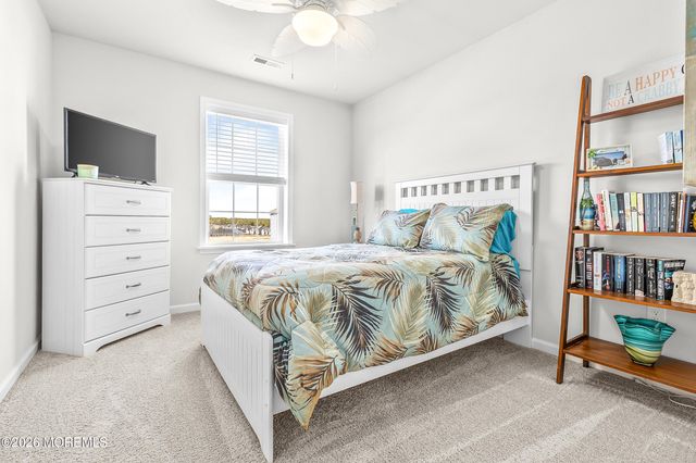 24 Wright Road, Barnegat, NJ 08005