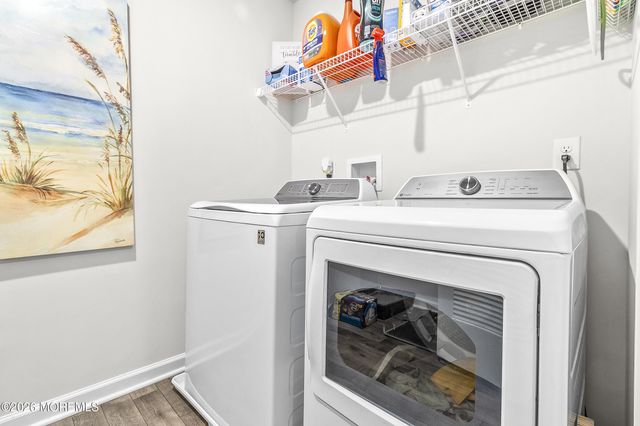 24 Wright Road, Barnegat, NJ 08005