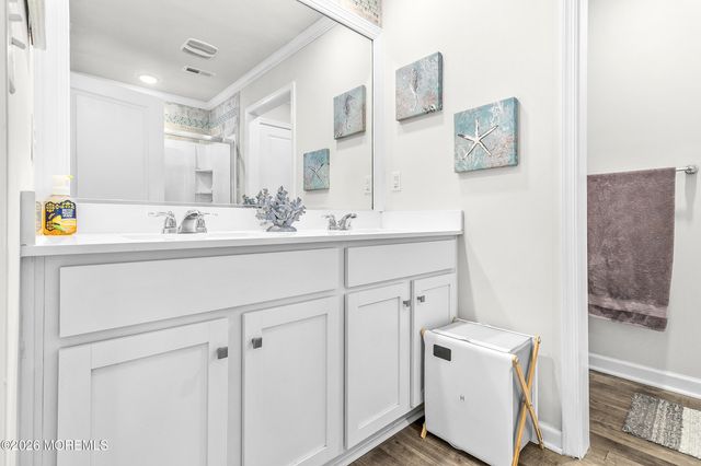 24 Wright Road, Barnegat, NJ 08005