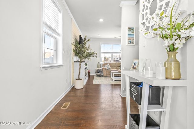 24 Wright Road, Barnegat, NJ 08005