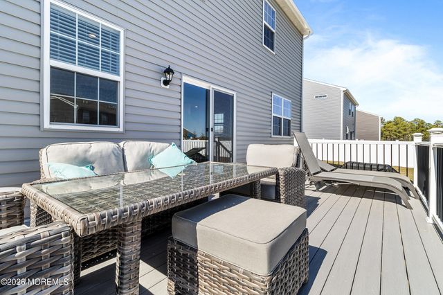 24 Wright Road, Barnegat, NJ 08005