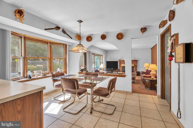 52 MEER DR, Feasterville Trevose, PA 19053