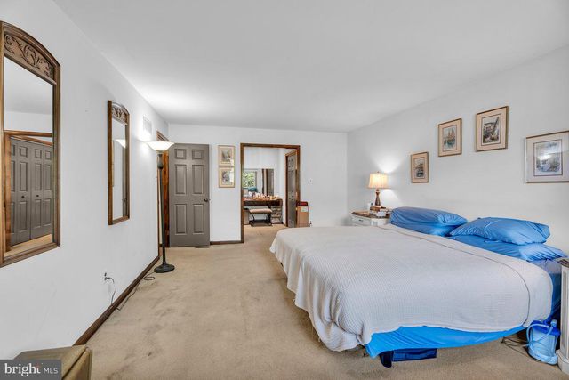 52 MEER DR, Feasterville Trevose, PA 19053