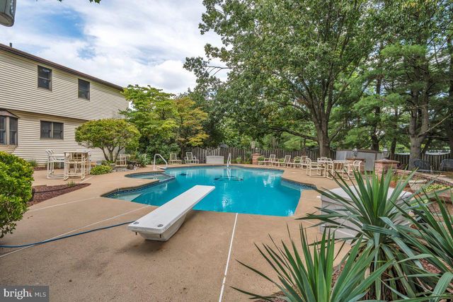 52 MEER DR, Feasterville Trevose, PA 19053