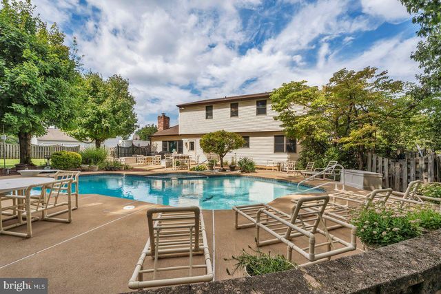 52 MEER DR, Feasterville Trevose, PA 19053