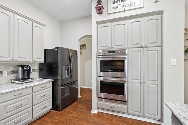 300 Millington Trail, Mansfield, TX 76063