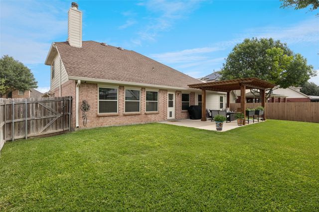 300 Millington Trail, Mansfield, TX 76063