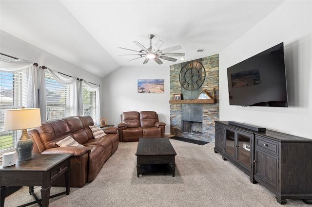 300 Millington Trail, Mansfield, TX 76063
