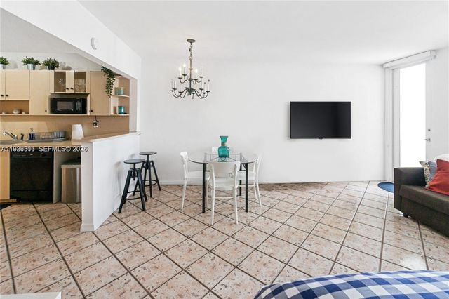 100 Lincoln Rd 818, Miami Beach, FL 33139