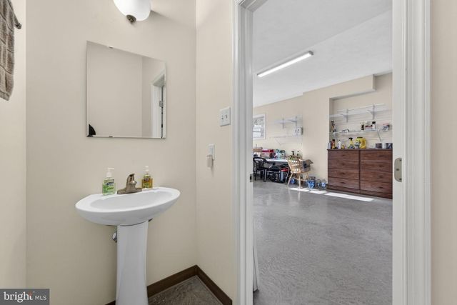 317 CROW DR, Winchester, VA 22602